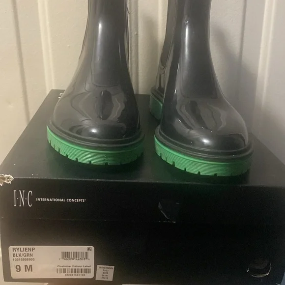 INC Rylienp Boot - Picture 3 of 3